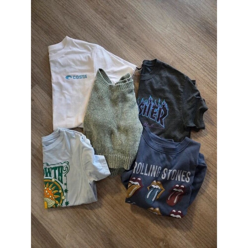 Womens short sleeve long sleeve tank sweater size Small bundle